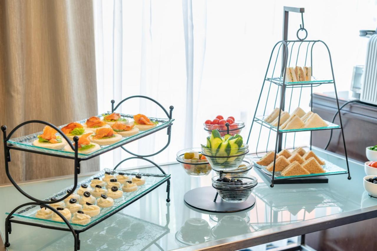 Radisson Blu Hotel, Янбу Экстерьер фото